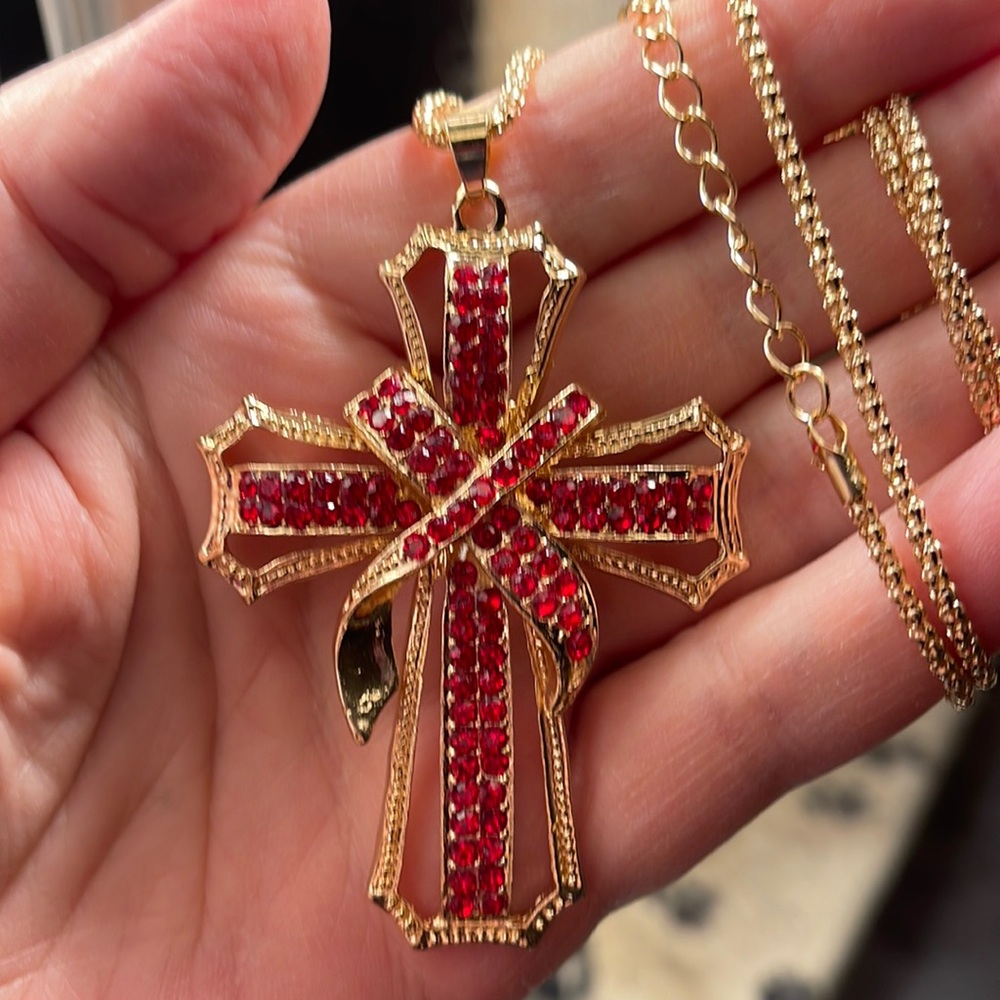 Red Cross rhinestone pendant necklace